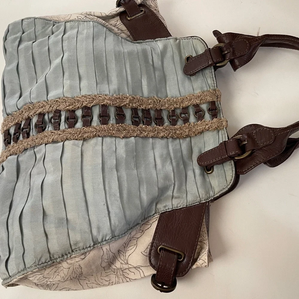 $178! Jasper & Jeera Silk, Leather & Canvas Tote Bag in Pristine Condition - Picture 3 of 13